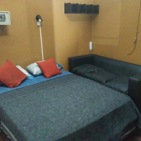 Charcas Hostel Buenos Aires Bagian luar foto