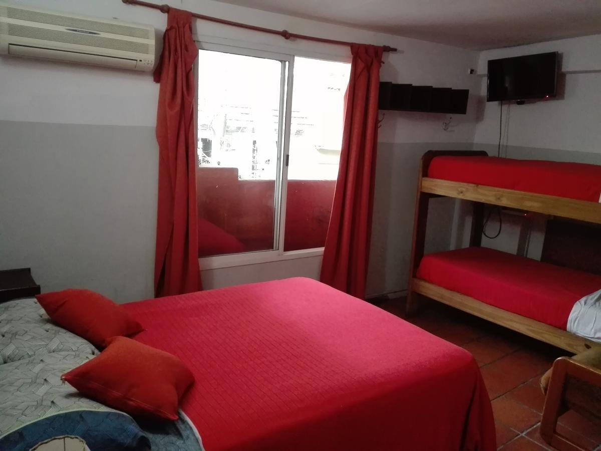Charcas Hostel Buenos Aires Bagian luar foto