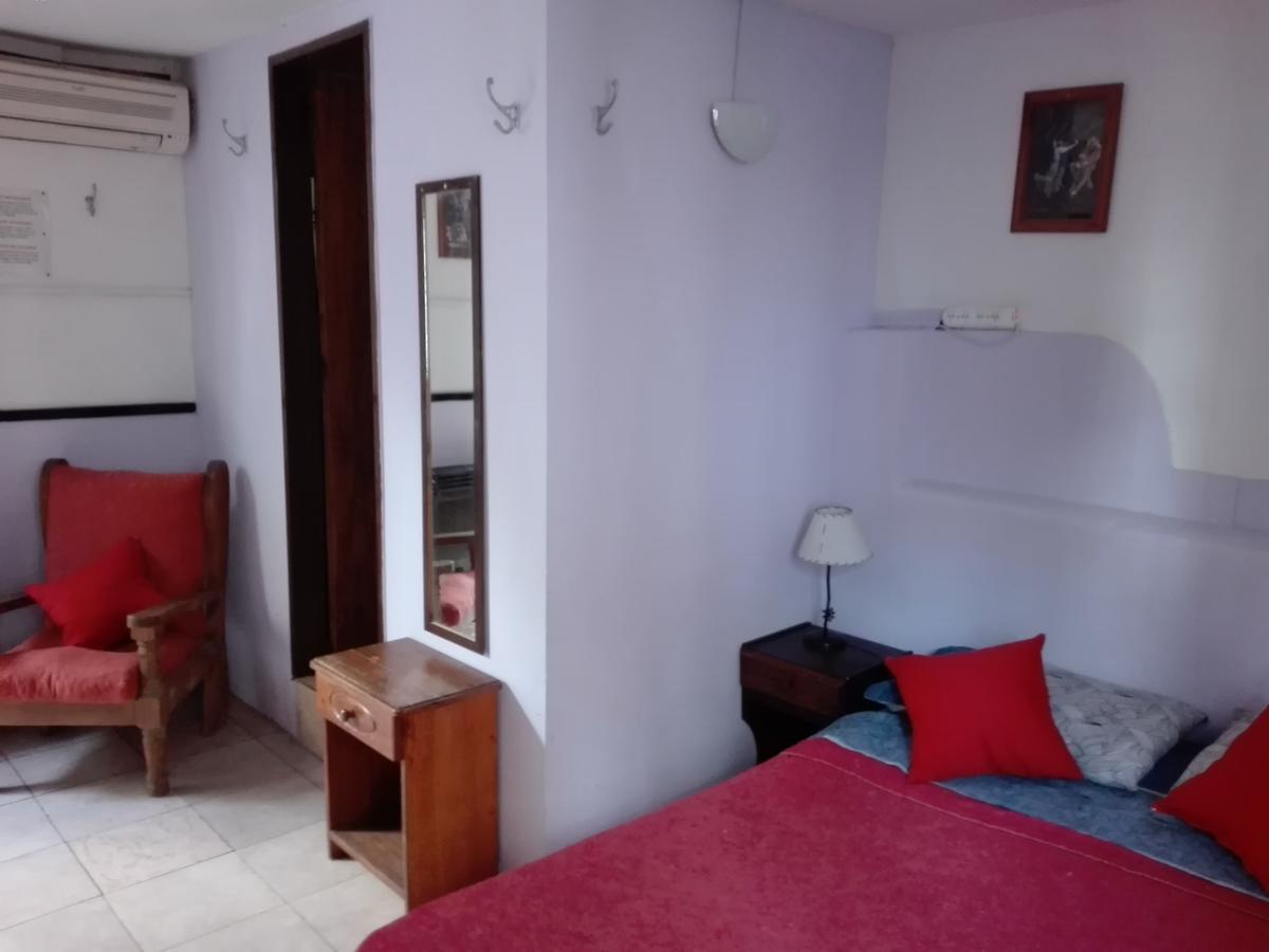 Charcas Hostel Buenos Aires Bagian luar foto